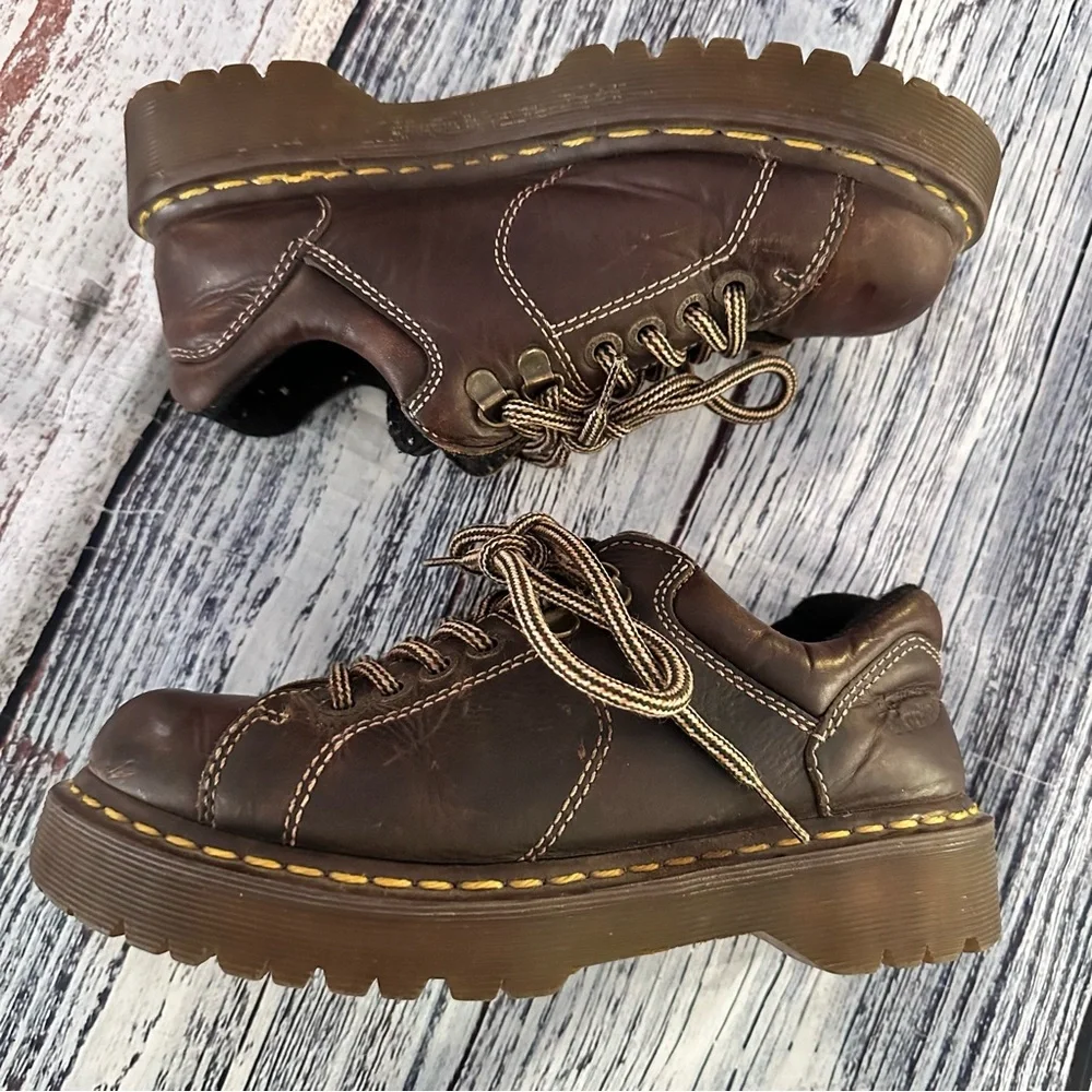 Vintage 90’s Dr. Marten’s 8312 Brown Leather Lace Up Chunky Shoes - Picture 2 of 10